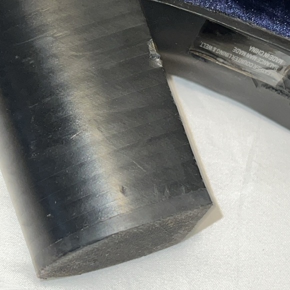 🎉5/$15🎉 BLUE SUEDE CHUNKY HEELED BOOTS (8) - Picture 11 of 16